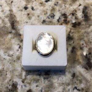 Gold and Mother of Pearl Costume Ring Size 8